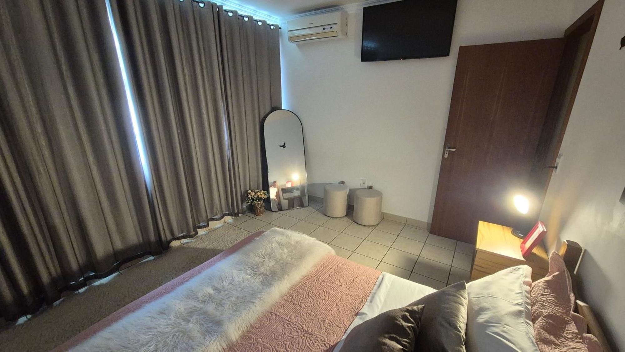 Climatizada, Ao Lado Da Praca Principal Apartment Domingos Martins