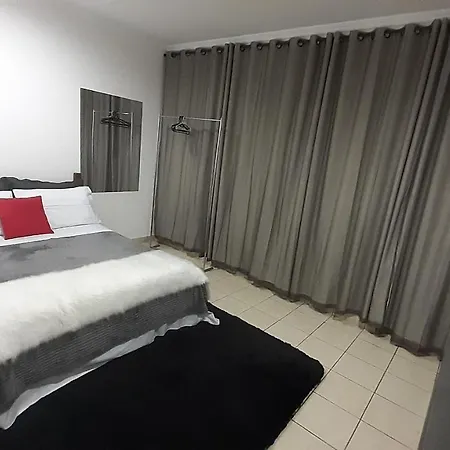 Suite Climatizada, Ao Lado Da Praca Principal Domingos Martins Exterior photo